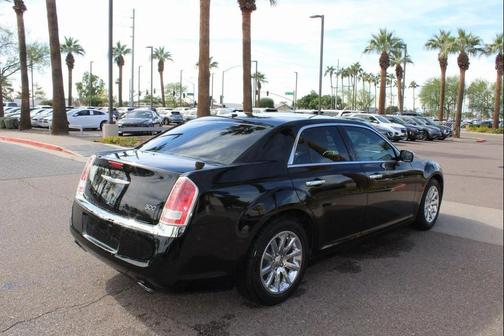 2012 Chrysler 300 Limited