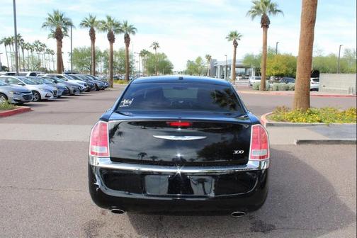 2012 Chrysler 300 Limited
