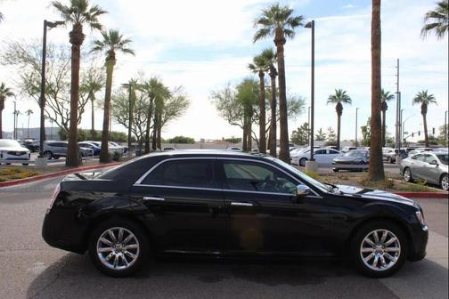 2012 Chrysler 300 Limited