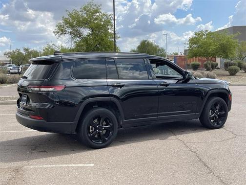 2023 Jeep Grand Cherokee L Altitude