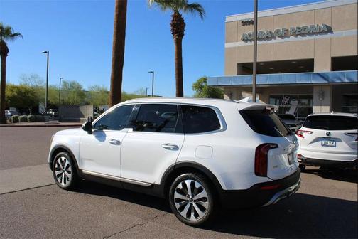 2020 Kia Telluride S