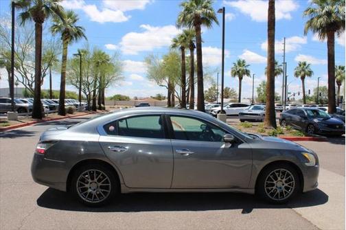 2014 Nissan Maxima SV