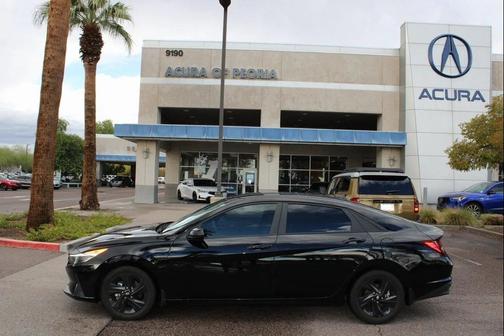 2023 Hyundai ELANTRA SEL