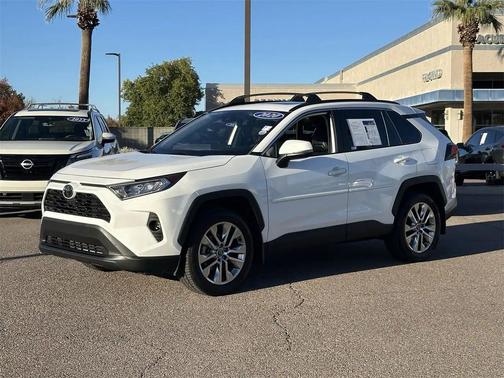 2020 Toyota RAV4 XLE Premium