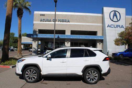 2020 Toyota RAV4 XLE Premium