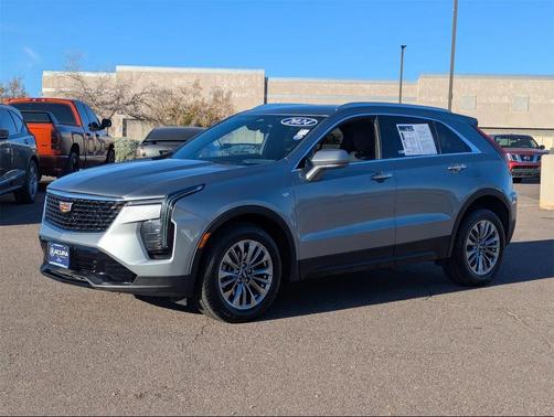 2024 Cadillac XT4 Premium Luxury
