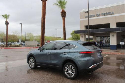 Coastal Gray 2022 Toyota Venza Limited