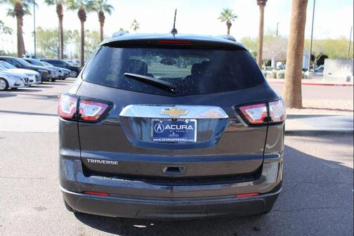 2017 Chevrolet Traverse LS