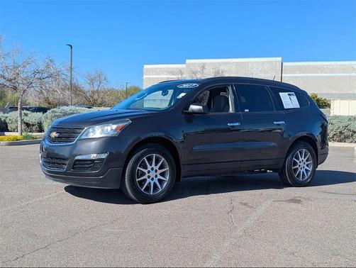2017 Chevrolet Traverse LS