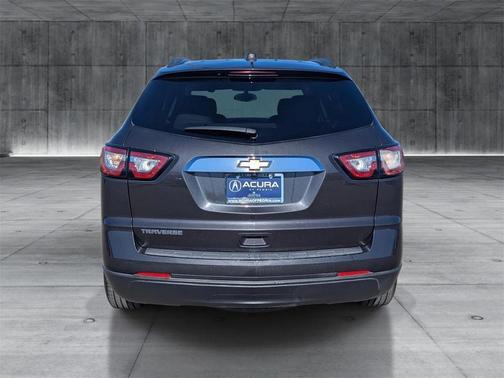 2017 Chevrolet Traverse LS