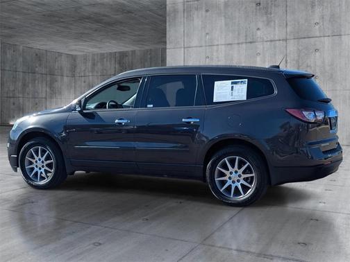 2017 Chevrolet Traverse LS