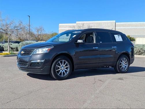 2017 Chevrolet Traverse LS
