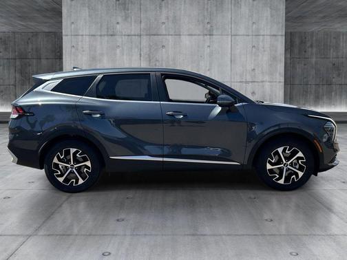 Gravity Gray 2025 Kia Sportage EX