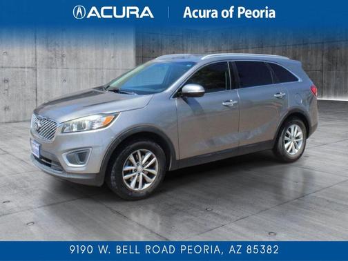 Titanium Silver 2018 Kia Sorento LX