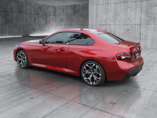 Vegas Red Metallic 2026 BMW 230 230i