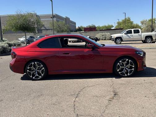 Vegas Red Metallic 2026 BMW 230 230i