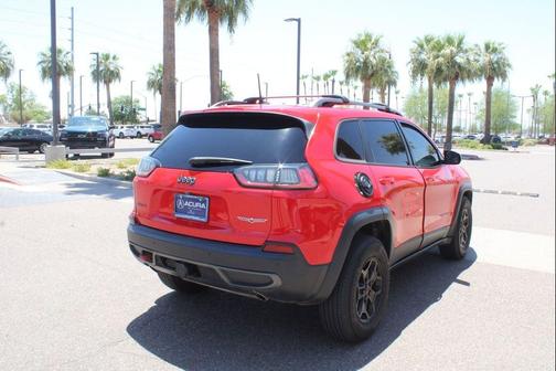 Firecracker Red Clearcoat 2019 Jeep Cherokee Trailhawk