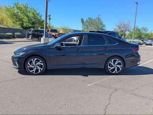 2025 Volkswagen Jetta 1.5T SEL