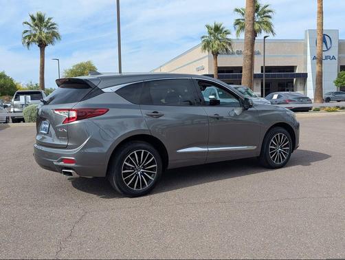 2025 Acura RDX Advance Package