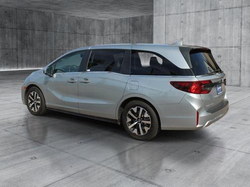 Crystal Black Pearl 2025 Honda Odyssey EX-L