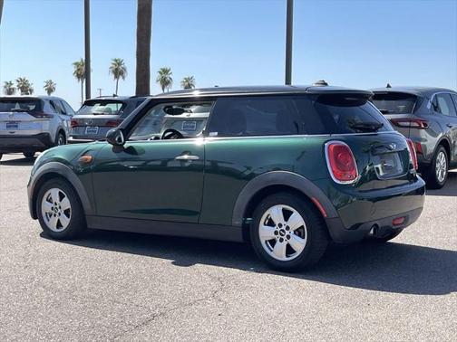 2016 MINI Hardtop Cooper