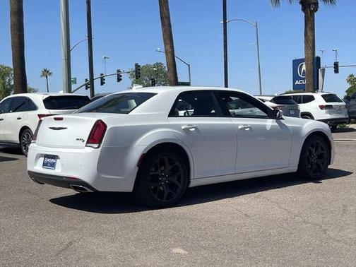 2023 Chrysler 300 S
