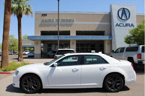 2023 Chrysler 300 S