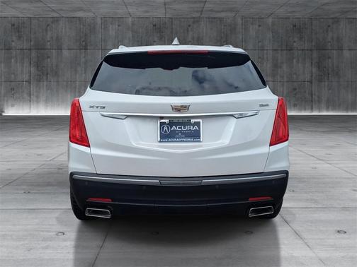 2018 Cadillac XT5 Base