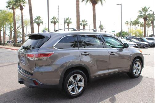 Predawn Gray Mica 2016 Toyota Highlander Limited