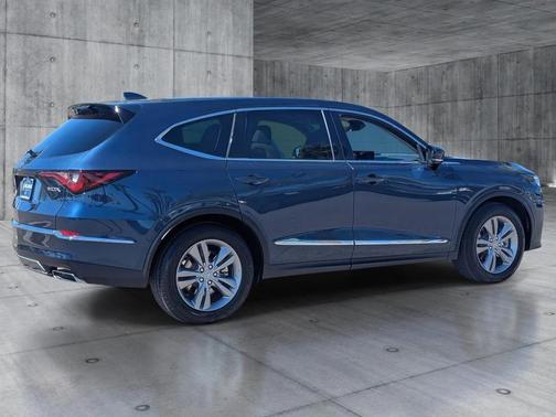 2025 Acura MDX Standard