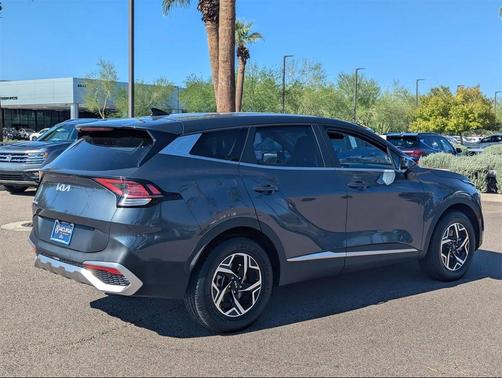 2024 Kia Sportage LX