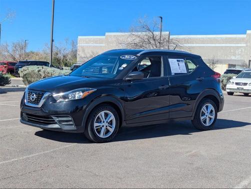 2019 Nissan Kicks S