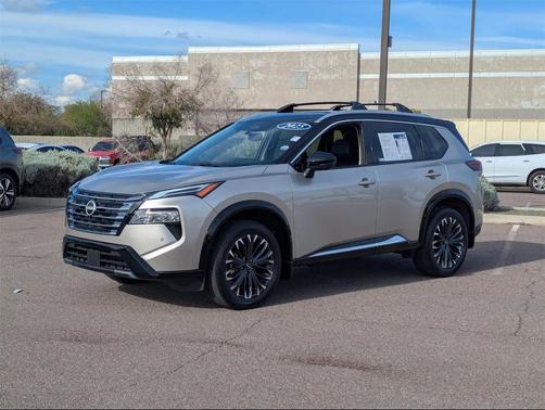 2025 Nissan Rogue Platinum