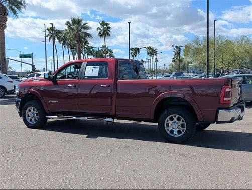 2020 RAM 3500 Laramie Crew Cab 4x4 8' Box