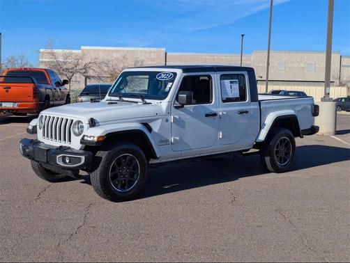 2023 Jeep Gladiator Overland