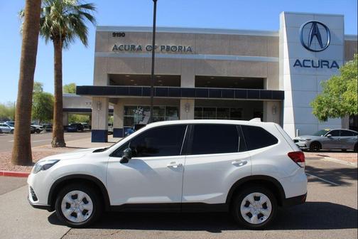 Crystal White Pearl 2022 Subaru Forester Premium