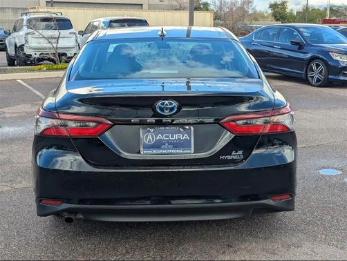 2024 Toyota Camry Hybrid LE