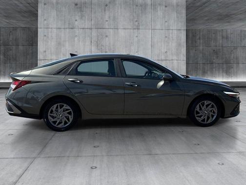 Amazon Gray 2024 Hyundai ELANTRA SEL