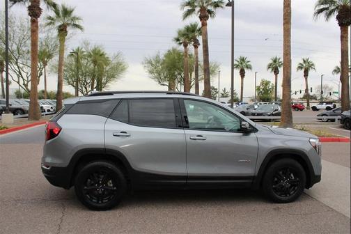 2023 GMC Terrain AWD AT4