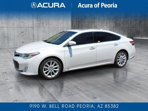 Blizzard Pearl 2013 Toyota Avalon Limited