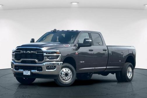 Granite Crystal Clearcoat Metallic 2026 RAM 3500 Big Horn