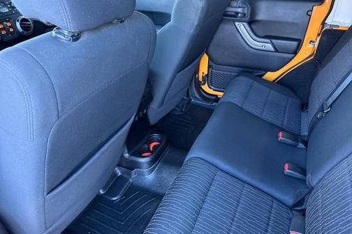 2012 Jeep Wrangler Unlimited Sport