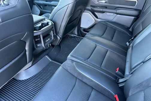 Granite Crystal Clearcoat Metallic 2026 RAM 1500 Laramie