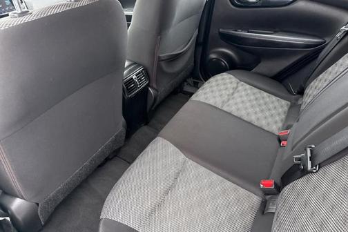 2020 Nissan Rogue Sport SV