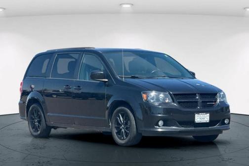 Black Onyx Crystal Pearlcoat 2019 Dodge Grand Caravan GT