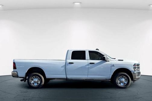 Bright White Clearcoat 2026 RAM 3500 Tradesman