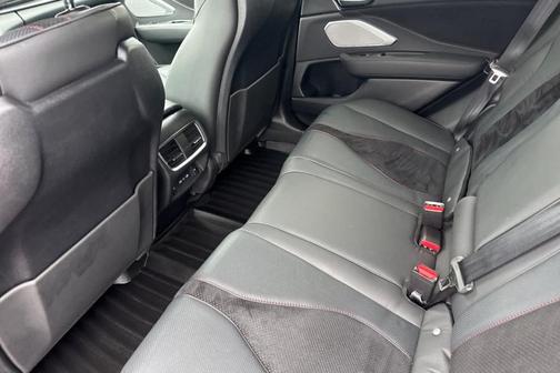 2022 Acura RDX Advance Package