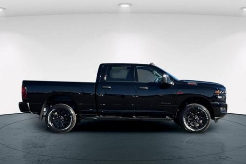 Diamond Black 2026 RAM 2500 Big Horn