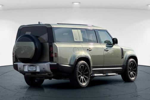 2024 Land Rover Defender 130 S