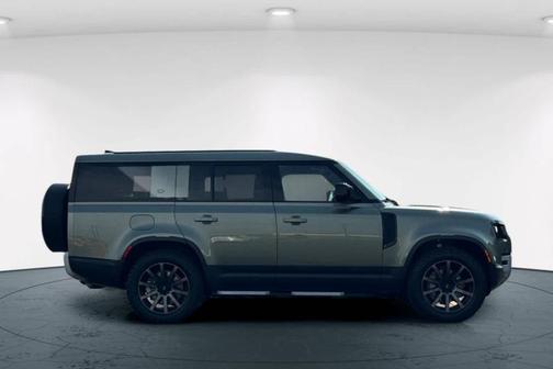 2024 Land Rover Defender 130 S
